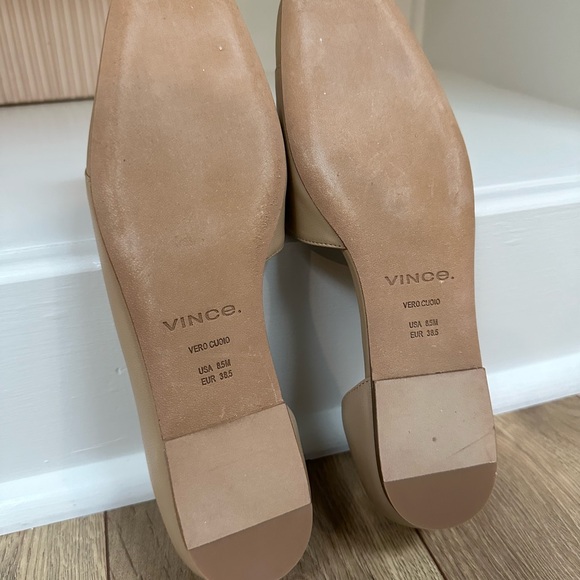 Vince || Cyder Flat in Cappucino - Picture 12 of 12